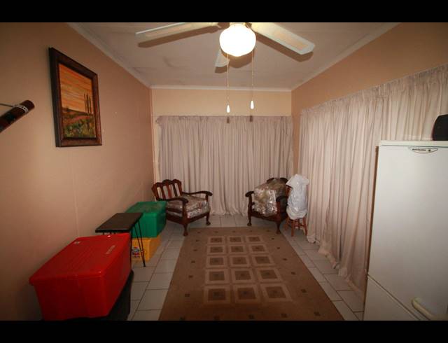5 BEDROOM HOUSE SOLD IN DORANDIA